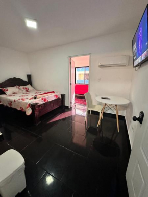 2 Bdr Condo w pool